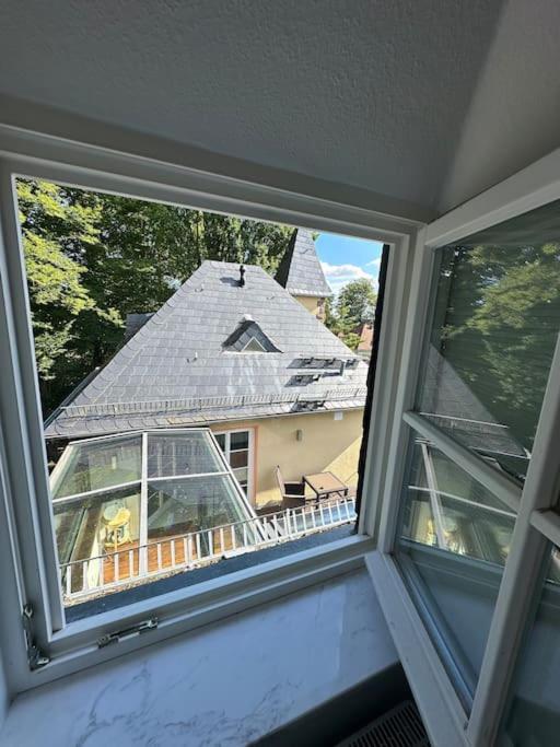 Panorama Penthouse In Wunderschoener Villa Касел Екстериор снимка