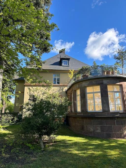 Panorama Penthouse In Wunderschoener Villa Касел Екстериор снимка